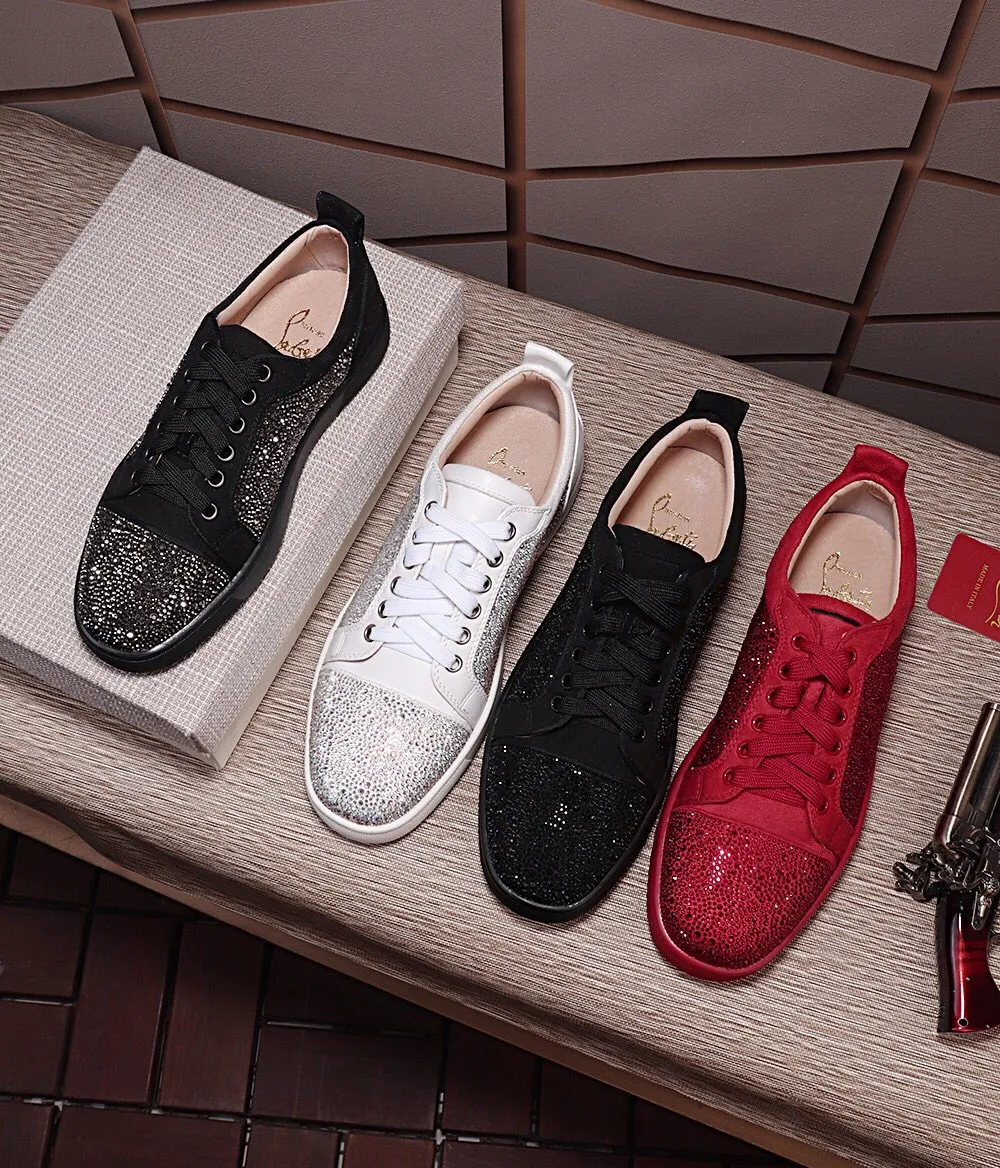 Ex-factory price 440. christian louboutin (CL red sole shoes) counter hot diamond series, casual sneakers for couples 📢 📢 📢 exclusive hot style release 🎈🎈💪 movable latex feet 👻 finished outsole line [satisfied] 😝Female 35-40# Male 38#-46, global supply😝 [Top version]: original imported cowhide frosted upper, top original leather lining, original molded TPU outsole, original 1:1 detail processing, original shoe last, large quantity available from stock,